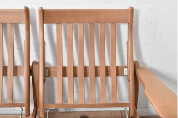 中古　カリモク家具(karimoku)　ナラ材　リクライニング機能付き　ナチュラルテイストなソファとオットマン2個のセット　(R-089475)