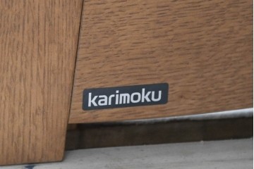 中古　カリモク家具(karimoku)　ナラ材　リクライニング機能付き　ナチュラルテイストなソファとオットマン2個のセット　(R-089475)