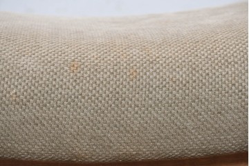 中古　カリモク家具(karimoku)　ナラ材　リクライニング機能付き　ナチュラルテイストなソファとオットマン2個のセット　(R-089475)