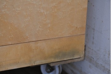 中古　島本家具工芸　バーズアイ　天板が美しく浮き上がって見える5段チェスト　(R-089479)