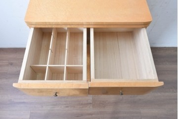 中古　島本家具工芸　バーズアイ　天板が美しく浮き上がって見える5段チェスト　(R-089479)