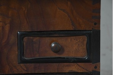 和製アンティーク　欅(ケヤキ)材　力強い木目を楽しめる関西火鉢　(R-089480)