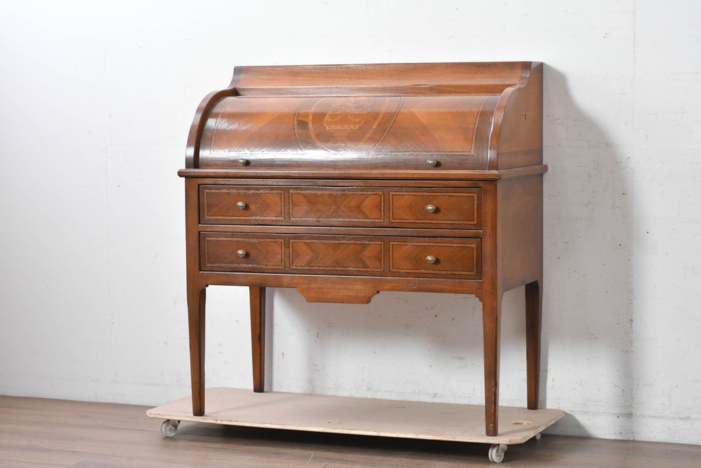 中古　アメリカ高級輸入家具　象嵌入りのシリンダートップライティングビューロー　(R-089482)