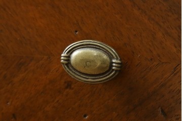 中古　アメリカ高級輸入家具　象嵌入りのシリンダートップライティングビューロー　(R-089482)