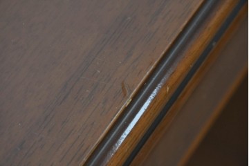中古　希少な廃番品　maruni(マルニ木工)　地中海ロイヤルシリーズ(ROYAL)　重厚で品格のある両袖机　定価約56万円　(R-089484)