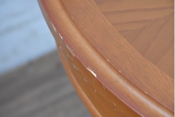 中古　maruni(マルニ木工)　地中海シリーズ　クラシックで重厚感のあるセンターテーブル137　(R-089486)