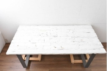 中古　大型サイズ!!　ムク材　古材の荒々しい木肌が個性豊かな作業台　(R-089490)