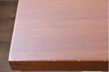 中古　希少な廃番品　チーク無垢材　SCANTEAK(スキャンティーク)　広々とした天板が魅力のダイニングテーブル　(R-089491)