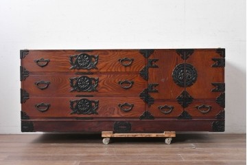 《天板取り付け加工費込み》　中古　美品!!　欅材　漆塗り　岩谷堂箪笥　「菊幸」　観音扉と大小の引き出しを備えたチェスト　(R-089496)