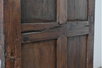 ヴィンテージ建具　インドネシア　特大!!　高さ約2.8m　縦長の植物模様が美しい彫刻パネル1枚　(R-089499)