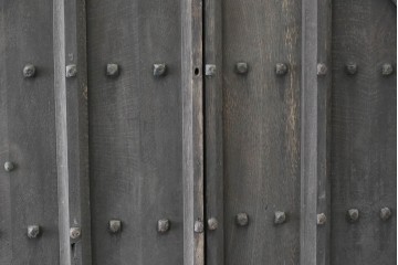 イギリスアンティーク建具　希少!!　オーク材　アーチ型の意匠が印象的な両開き扉2枚(1対)セット　(R-089505)