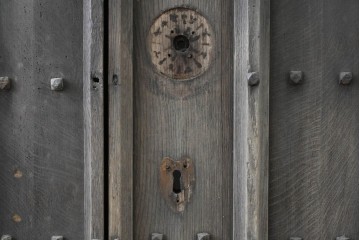 イギリスアンティーク建具　希少!!　オーク材　アーチ型の意匠が印象的な両開き扉2枚(1対)セット　(R-089505)