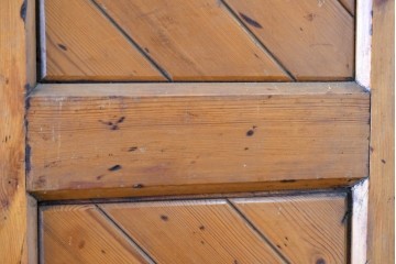 イギリスアンティーク建具　特大!!　高さ約2.4m　取っ手の意匠がクラシカルな両開きドア2枚(1対)セット　(R-089506)