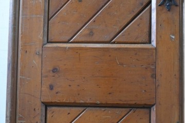 イギリスアンティーク建具　特大!!　高さ約2.4m　取っ手の意匠がクラシカルな両開きドア2枚(1対)セット　(R-089506)