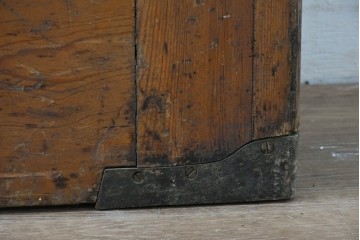 イギリスアンティーク建具　特大!!　高さ約2.4m　取っ手の意匠がクラシカルな両開きドア2枚(1対)セット　(R-089506)