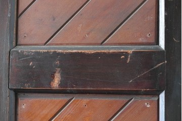 イギリスアンティーク建具　特大!!　高さ約2.4m　取っ手の意匠がクラシカルな両開きドア2枚(1対)セット　(R-089506)