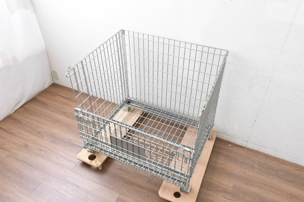 【直接引き取り限定】　中古　店舗什器　倉庫用収納　内寸W1000×D900×H800mm　前面全開式!　折りたたみできるメッシュパレット9台セット　(R-089509)