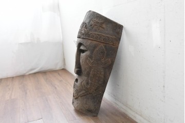 中古　インドネシア　エスニックな雰囲気漂うウッドマスク　(R-089511)