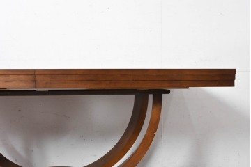 中古　アメリカ最高級ブランド　Century Furniture(センチュリー・ファニチャー)　曲線的な脚部が印象的なエクステンションテーブル　定価約220万円　(R-089514)