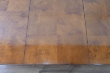 中古　アメリカ最高級ブランド　Century Furniture(センチュリー・ファニチャー)　曲線的な脚部が印象的なエクステンションテーブル　定価約220万円　(R-089514)