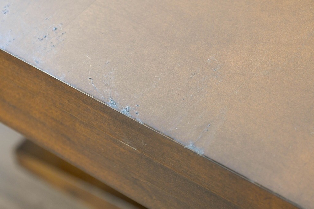 中古　アメリカ最高級ブランド　Century Furniture(センチュリー・ファニチャー)　曲線的な脚部が印象的なエクステンションテーブル　定価約220万円　(R-089514)