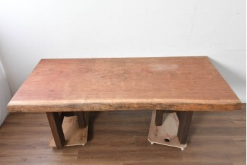 中古　ブビンガ材一枚板　厚みのある天板のダイニングテーブル　定価約125万円　(R-089516)