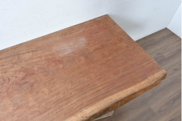 中古　ブビンガ材一枚板　厚みのある天板のダイニングテーブル　定価約125万円　(R-089516)