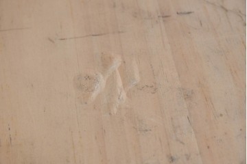 中古　アメリカ　Link Taylor(リンクテイラー)　パイン材　明るい木色が温かみを感じさせるワイドチェスト　(R-089517)