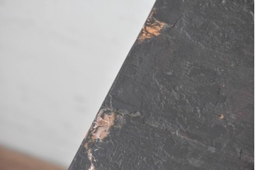 アジアンヴィンテージ　李朝家具　アンティーク調　朱色に花文様が可愛らしいキャビネット　(R-089518)