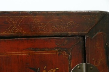 アジアンヴィンテージ　李朝家具　アンティーク調　朱色に花文様が可愛らしいキャビネット　(R-089519)