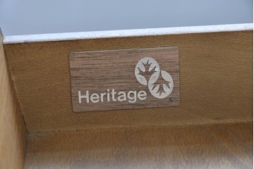 中古　希少モデル　DREXEL HERITAGE(ドレクセルヘリテイジ)　拡張天板と引き出しを備えたクラシカルなサービングカート　(R-089520)
