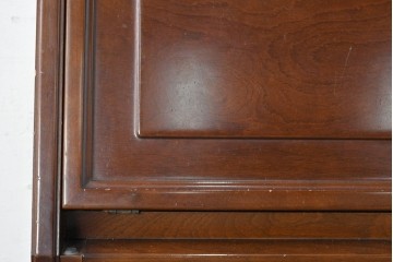 中古　国会議事堂納品の高級家具メーカー　徳田家具　彫刻意匠が上品なライティングビューロー　(R-089524)