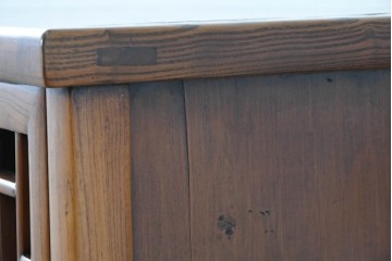 中国ヴィンテージ　アンティーク調　幾何学的な格子意匠が印象的なキャビネット　(R-089530)