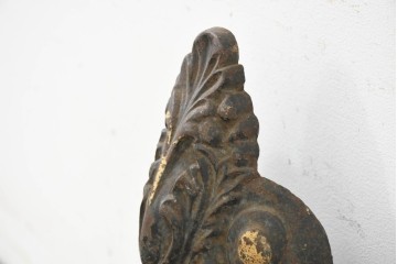 イギリスアンティーク　1890年から1910年頃　優美なレリーフが魅力的な飾り脚　(R-089546)