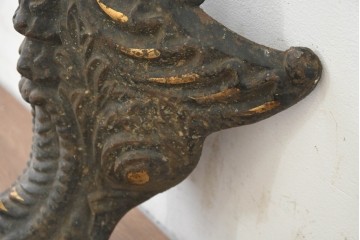 イギリスアンティーク　1890年から1910年頃　優美なレリーフが魅力的な飾り脚　(R-089547)