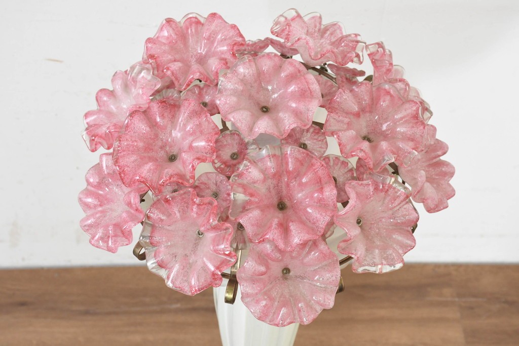 和製ヴィンテージ　希少モデル!　岩田工芸ガラス　花型のガラス装飾が空間を華やかに彩るスタンドライト　※花びらに欠損あり　(R-089567)