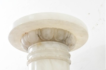 イタリアヴィンテージ　アラバスター(雪花石膏)　花台としても使えるコラムライト　(R-089568)