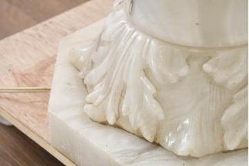 イタリアヴィンテージ　アラバスター(雪花石膏)　花台としても使えるコラムライト　(R-089568)