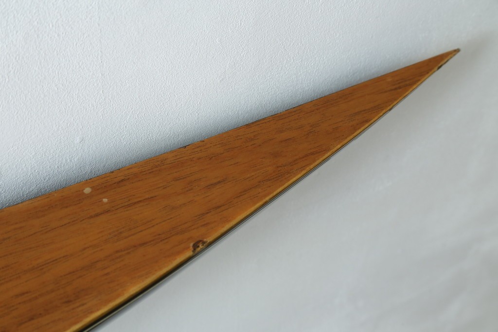 アメリカヴィンテージ　エンデバー号　Half Hull Model(ハーフハルモデル)　木製　船体半面模型のウォールディスプレイ　(R-089574)