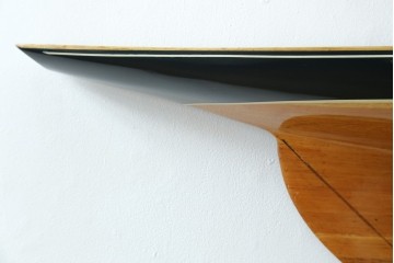 アメリカヴィンテージ　エンデバー号　Half Hull Model(ハーフハルモデル)　木製　船体半面模型のウォールディスプレイ　(R-089574)