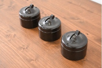 イギリスアンティーク　1930年頃　レトロなベークライトスイッチ3点セット　※ディスプレイ用　(R-089577)
