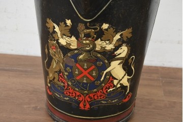 イギリスヴィンテージ　1950年頃　エンブレム装飾の英国コールバケツ　(R-089579)