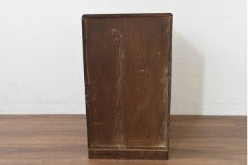 和製ヴィンテージ　ナラ材　引き出し8杯付き　書類や小物の整理整頓に便利な大振りのサイドチェスト　(R-089588)