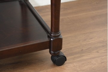 和製ヴィンテージ　希少!　絶版品　北海道民芸家具　クラシカルな佇まいが目を引くキャスターワゴン　(R-089590)