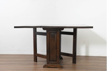 和製ヴィンテージ　希少な廃番品　松本民芸家具　重厚な佇まいの11型バタフライ卓　(R-089591)
