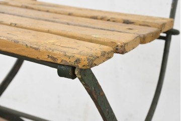 イギリスアンティーク　折り畳み式のガーデンチェア　(R-089592)