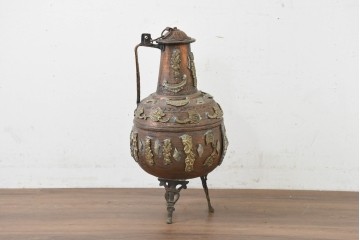 モロッコアンティーク　銅製　真鍮の装飾金具が高級感を高める水差し　(R-089594)