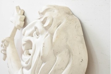 ヨーロッパヴィンテージ　ライオンの紋章をモチーフにした立体ウォールデコレーション　(R-089598)