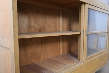 和製ヴィンテージ　昭和レトロ　収納力を備えた重ねガラス戸棚　(R-089606)