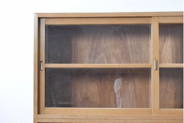 和製ヴィンテージ　昭和レトロ　収納力を備えた重ねガラス戸棚　(R-089606)